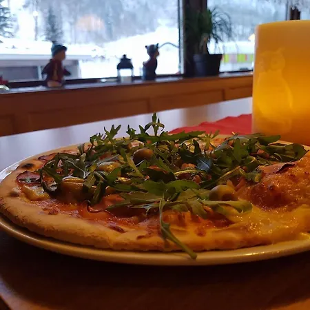 Paluda - Pizzeria Pensión