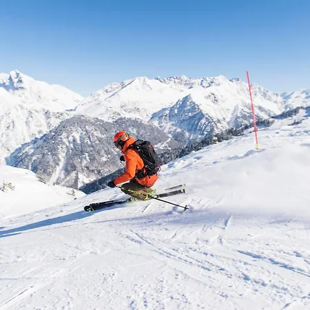 Pensión Paluda - Pizzeria 3*