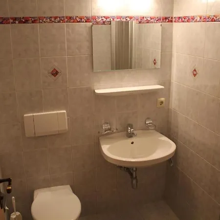 Paluda - Pizzeria Gasthof 3*