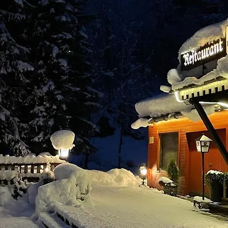 Pensión Paluda - Pizzeria 3*